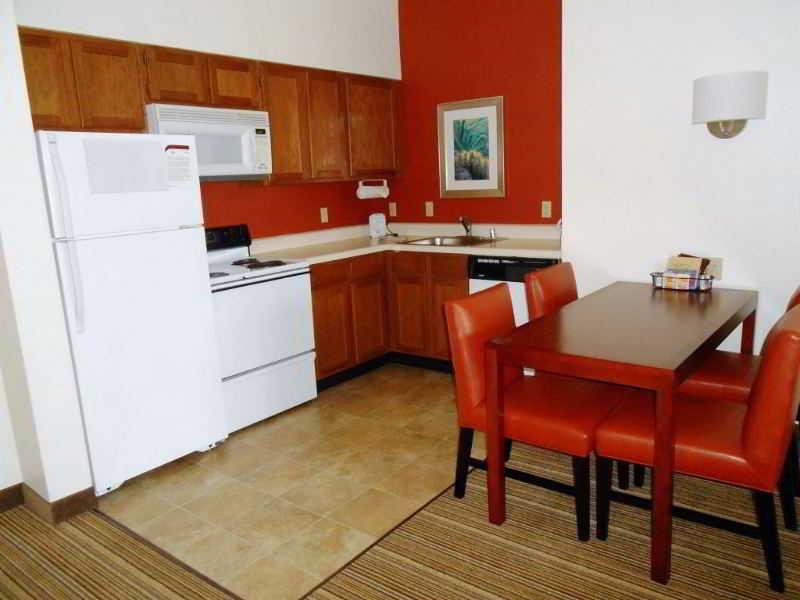 Residence Inn Palm Desert 3*