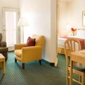 Residence Inn Palm Desert Hotel 3*